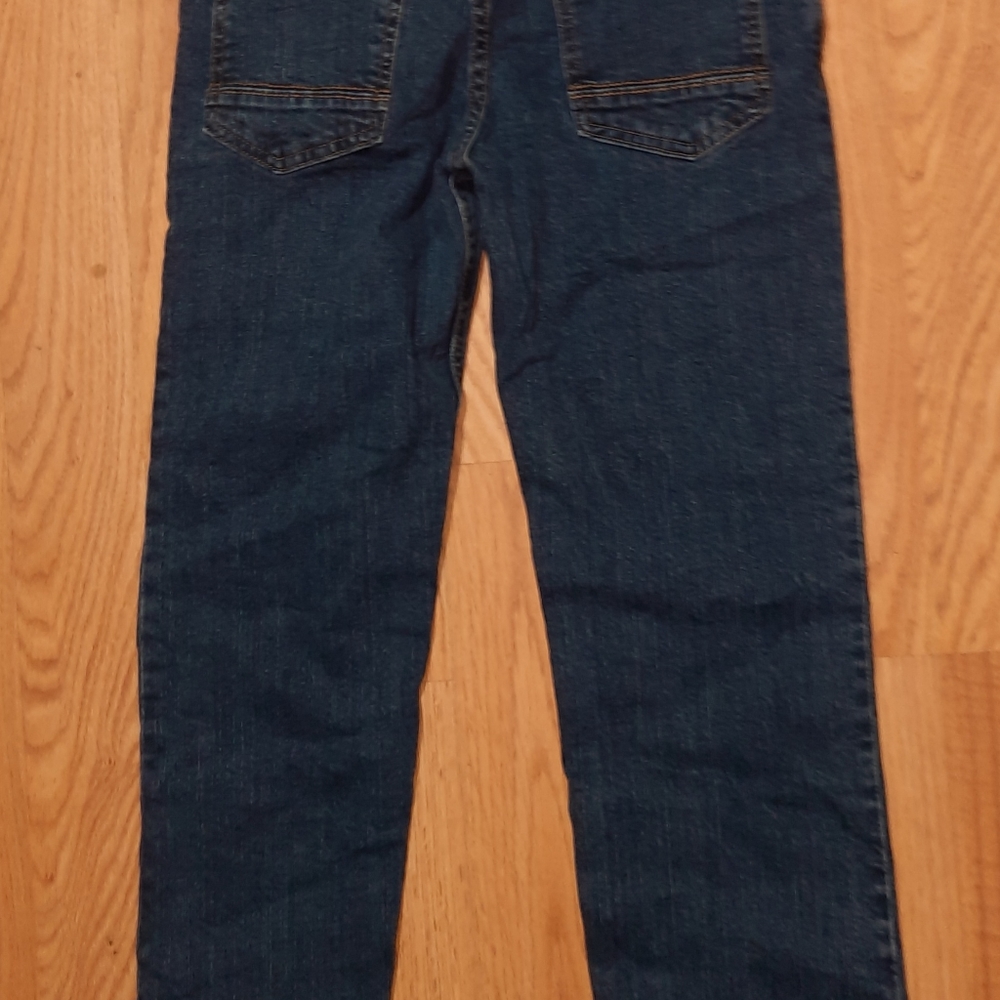 Wrangler size 10 husky